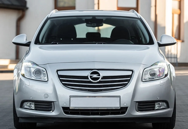Opel Insignia cena 25900 przebieg: 198123, rok produkcji 2012 z Świdwin małe 277